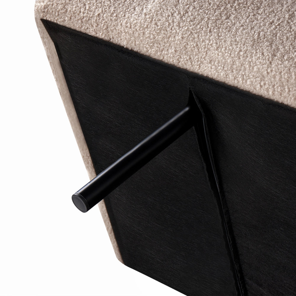 Divano letto beige Rivestimento bouclé Gambe in legno 2 posti Schienale trapuntato Seduta trapuntata Design moderno Senza braccioli