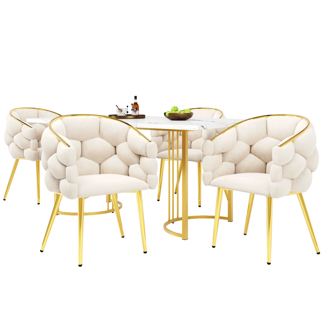 Tavolo da pranzo con 4 sedie imbottite in velluto e gambe in metallo dorato piano in MDF effetto marmo bianco e beige
