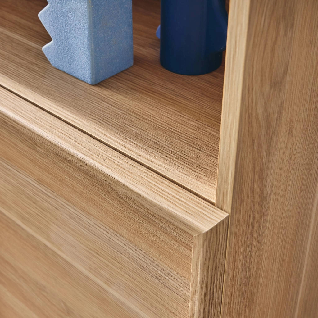 Libreria effetto legno con 2 ante a 5 livelli, marrone naturale