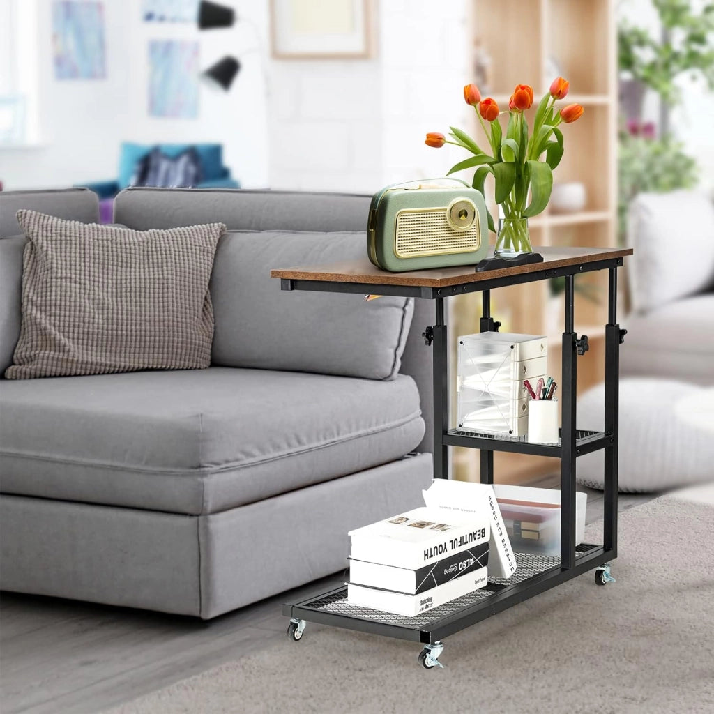 Tavolino Laterale, a Forma di C, Reclinabile a 5 Livelli, 3 Ripiani da Portata, Tavolino da Divano con Ruote, Industriale, Supporto in Ferro, Portata di 20 kg, 80x40x95 cm