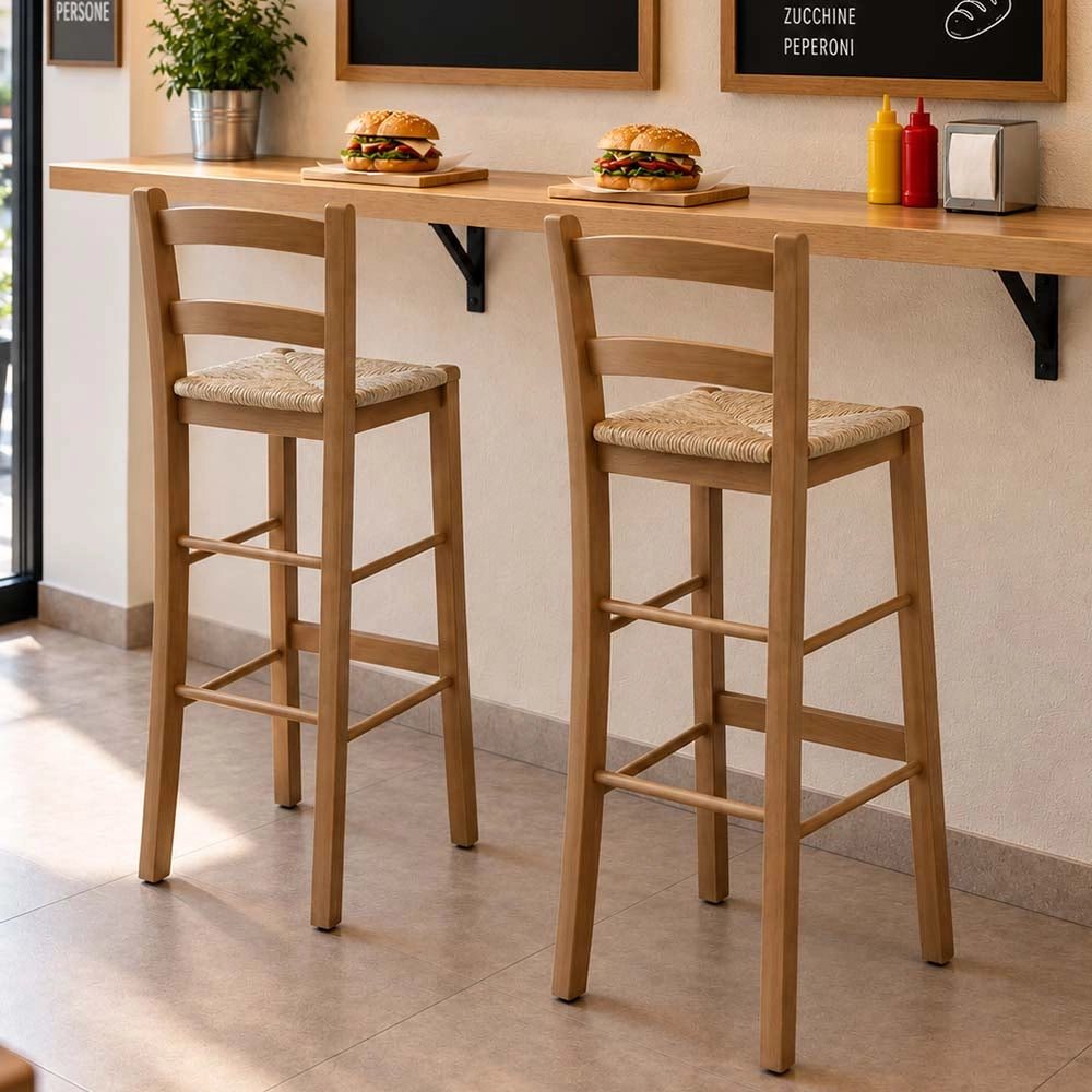 Sgabello in legno H 80 cm noce chiaro con schienale e seduta in paglia