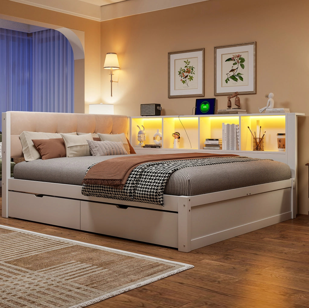 Letto daybed 140x200 cm in legno di pino e MDF bianco con cassetti; mensola e USB