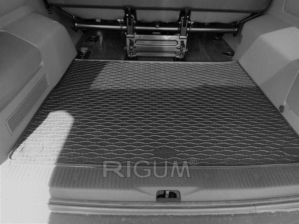 36B-437201 - Tappeto gomma baule per VW Transporter T5 dal 2003-, VW T 6 dal 2015-, VW T6.1 dal 2019- CARAVELLE modello