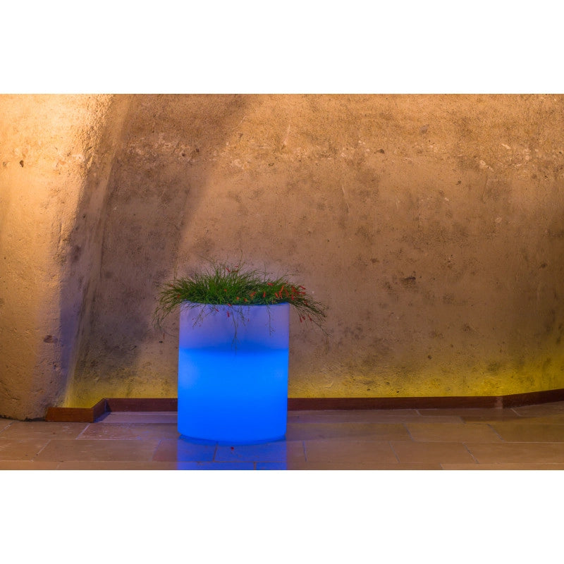Vaso luminoso moderno di design Ø40 H50 in polimero resistente con LED multicolor per interno ed esterno - Made in Italy - Monacis