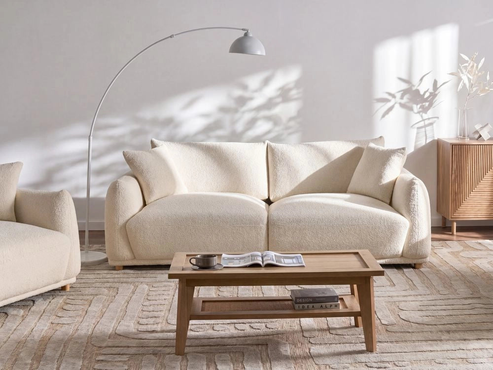 Divano a 3 posti in tessuto bianco sporco con cuscini decorativi e gambe in legno divano moderno per soggiorno
