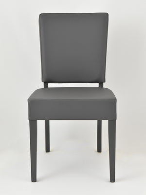 Set 2 sedie Genny Tommychairs, struttura in faggio verniciata in grigio scuro, imbottita e rivestita in finta pelle 