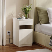 Comodino con Ricarica USB e Presa ¨C MINIMAL ¨C Legno Chiaro, 33x40x61,5 cm