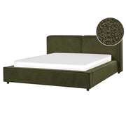 Letto King Size EU con rivestimento in bouclè verde e rete a doghe 160 x 200 cm con spessa testiera imbottita e pediera