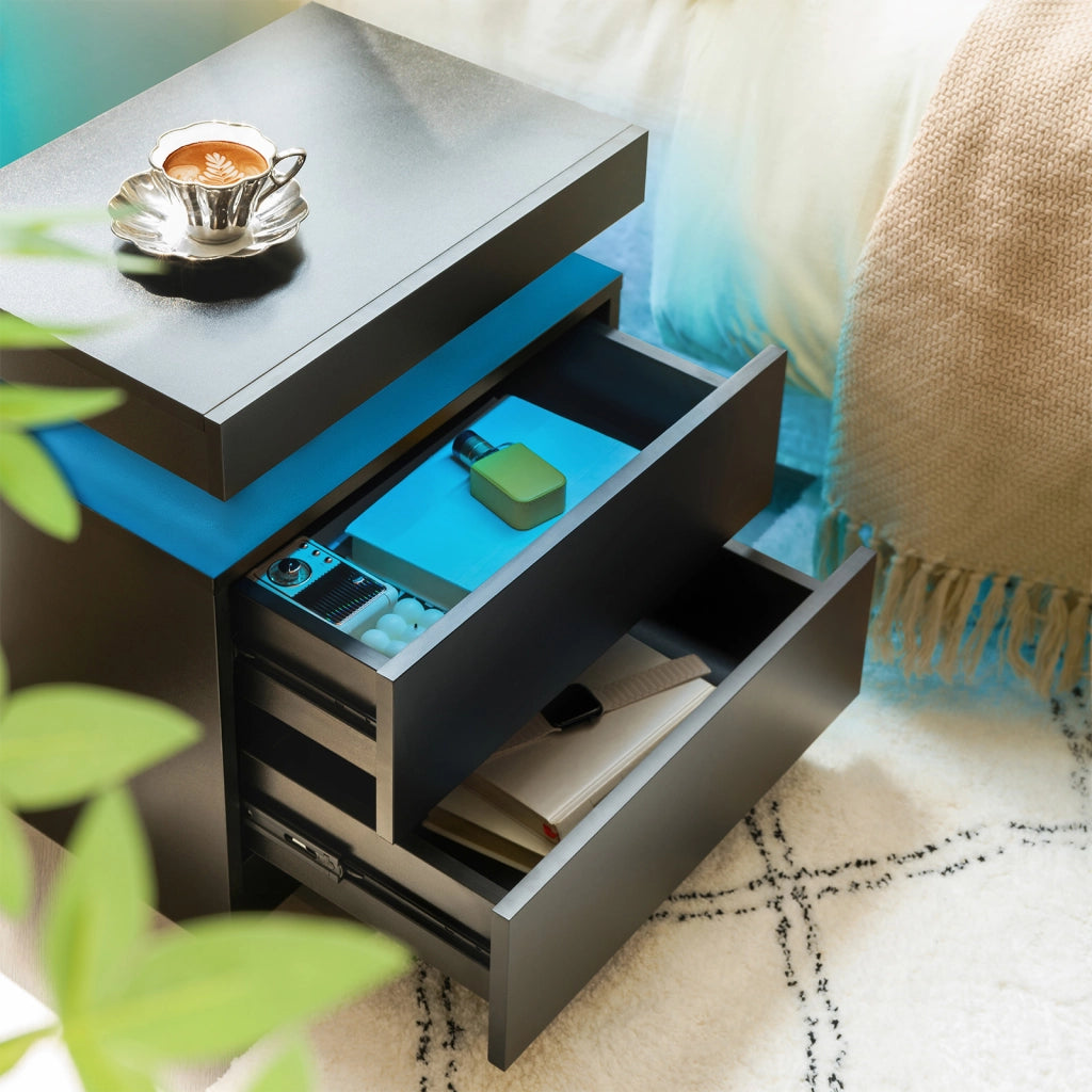 Comodino con LED multicolore, 2 cassetti e vano aperto, per camera da letto e soggiorno, nero, in legno ingegnerizzato