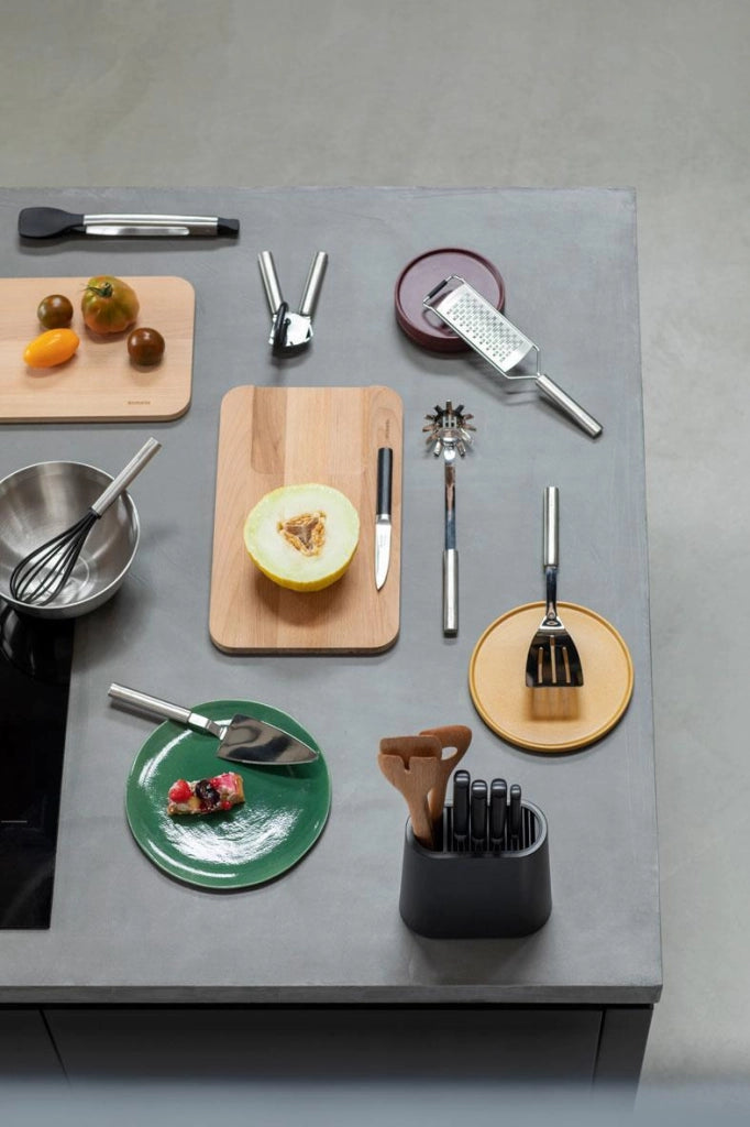 Brabantia 260148 Profile Set di Utensili da Cucina 4 Pezzi Acciaio Inox Lavabili in Lavastoviglie colore Acciaio Satinato