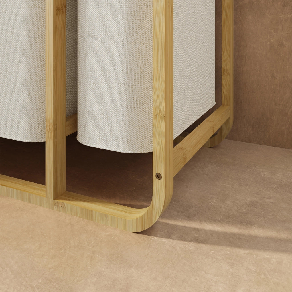 Mobile Portabiancheria Evenes in Bambù e 3 Sacchi Estraibili 70,5 x 49,5 x 33 cm Beige [en.casa]