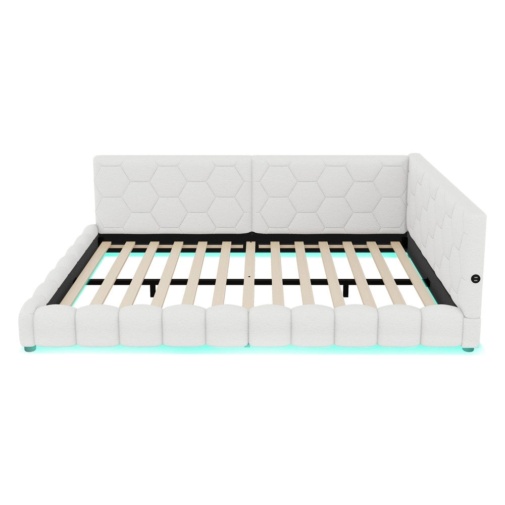 Letto imbottito con LED e USB ¨C Minimal ¨C bianco similpelle 140x200cm rete a doghe