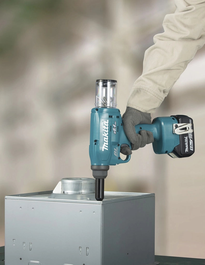 Rivettatrice MAKITA DRV250RTJ (2 x 5,0 Ah + DC18RC + MAKPAC 3)