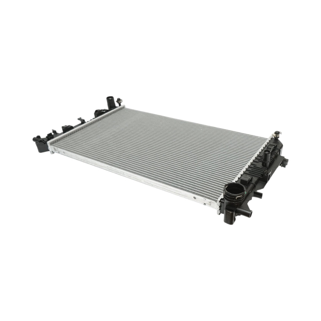 Radiatore raffreddamento acqua motore – Mercedes-Benz Sprinter, VW Crafter Dimensioni: 680 × 408 × 28 mm Codici OEM compatibili: A9065000002, A9065000102, A9065000202, 2E0121253, 2E0121253A, 2E0121253B, 7924001038