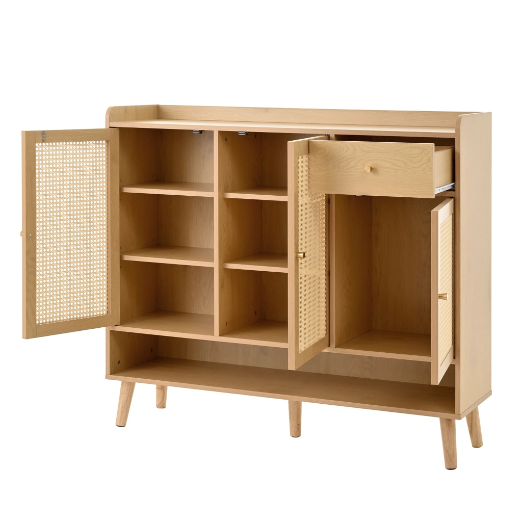 Mobile Scarpiera con 3 Ante e 1 Cassetto; Ripiani Multipli; in Rattan Naturale; in Pannello Truciolare; 120×35×106 cm; Naturale