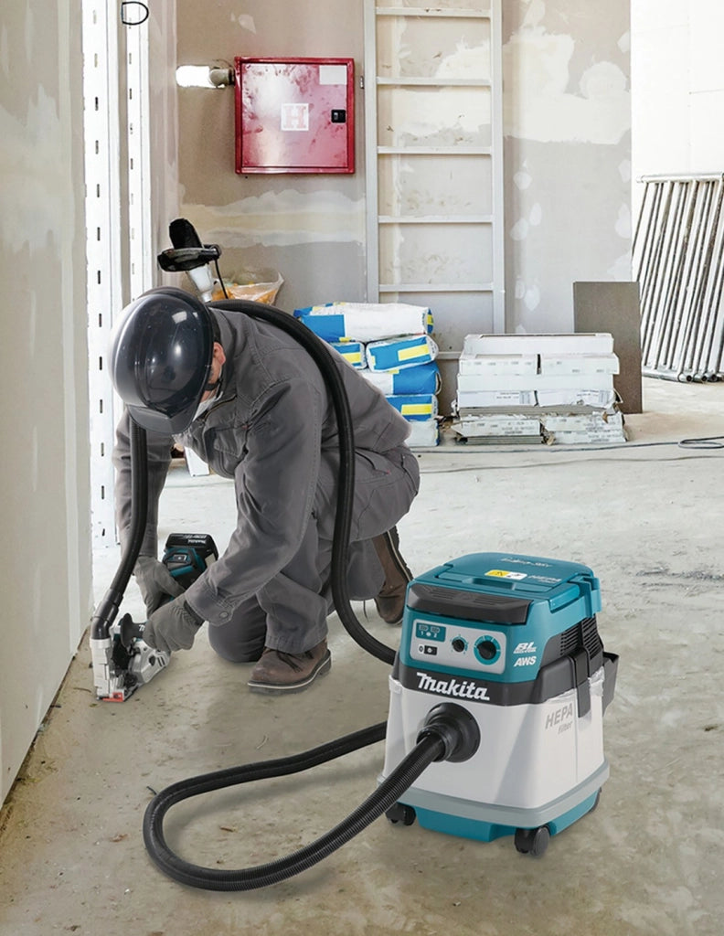 Aspiratore MAKITA DVC154LZ (Solo corpo)