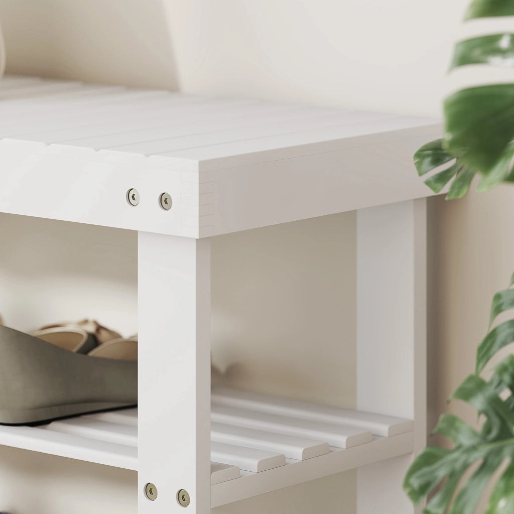 Panca Scarpiera Bassa 70x28x45 cm con 2 Ripiani a Doghe e Seduta in Bambù Bianco