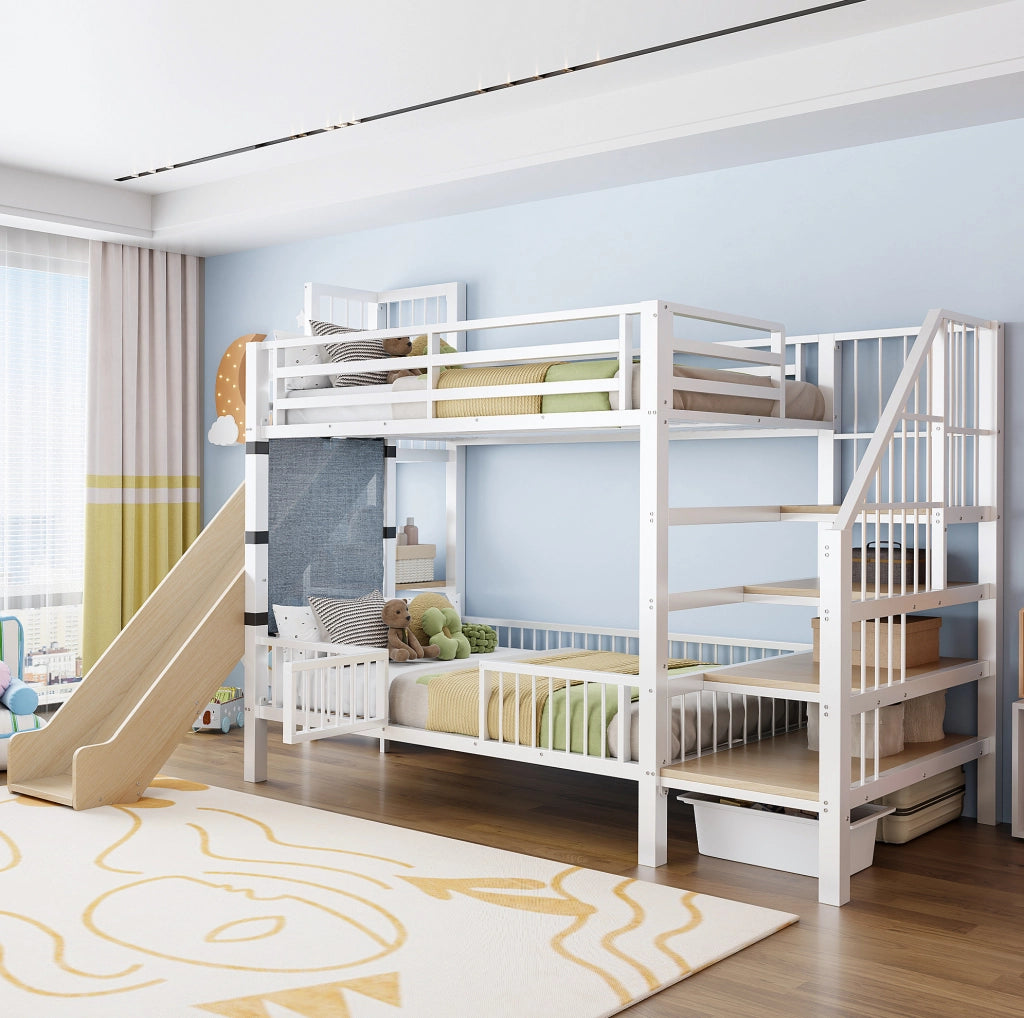 Letto a soppalco per bambini 90x200 cm in metallo bianco con scivolo; scala con contenitore e ripiani