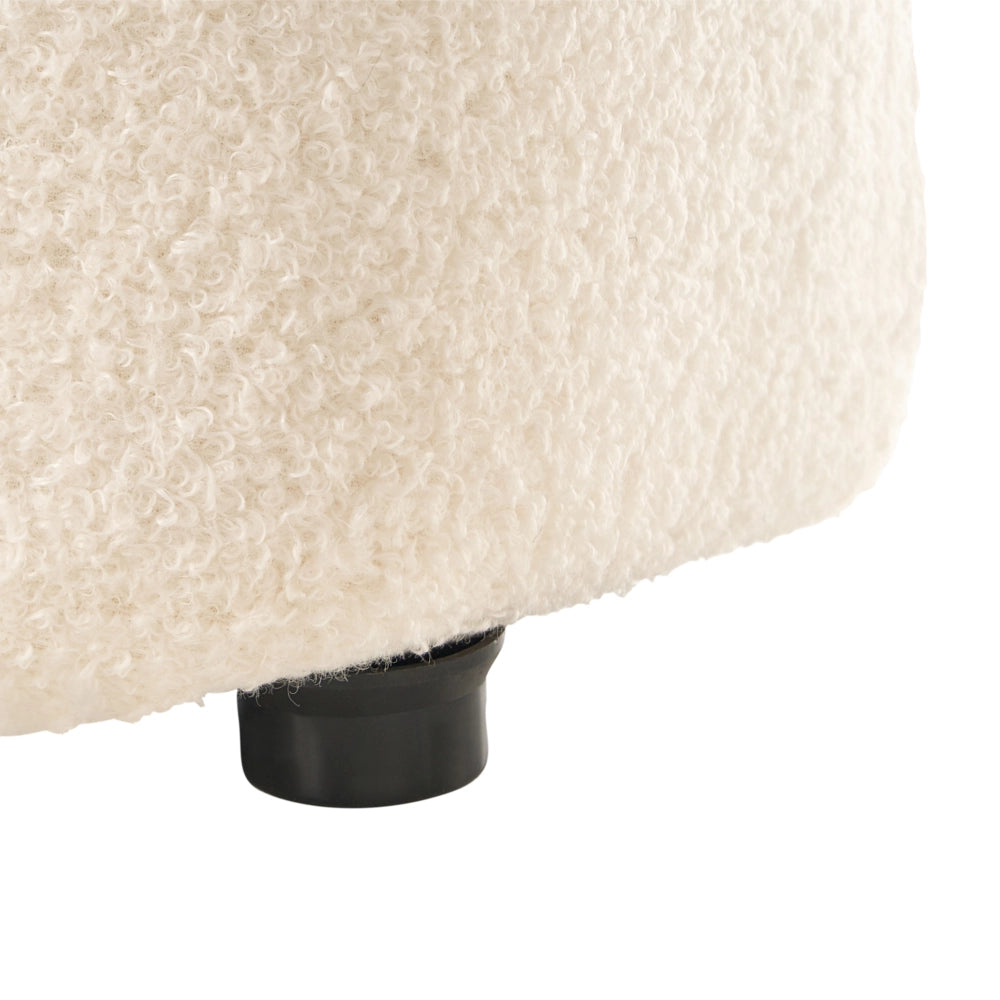 Pouf imbottito in tessuto per camera da letto e soggiorno 86 x 30 forma irregolare bouclè bianco sporco stile scandinavo