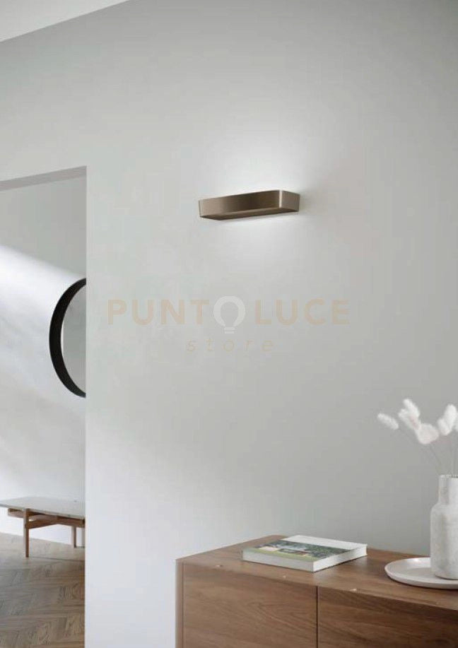AKI APPLIQUE A PARETE GRANDE BRONZO  2700K 3054LM 22W L.35,5CM DIMMERABILE TRIAC