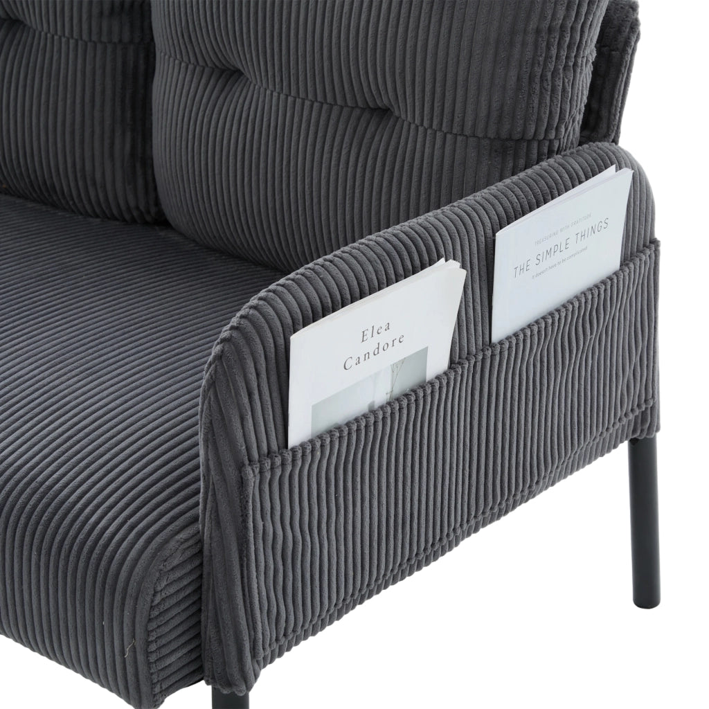 Divano a 3 posti in tessuto corduroy grigio con seduta ampia, schienale ergonomico e tasca laterale