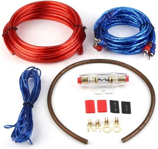 Impianto di amplificazione per subwoofer, kit di cavi per installazione, fusibile per altoparlanti auto.