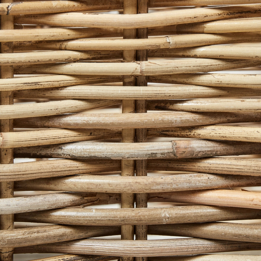 Set di 2 scatole in rattan naturale con ruote in plastica e manici in gomma, realizzati a mano con struttura in legno, in stile bohémien.