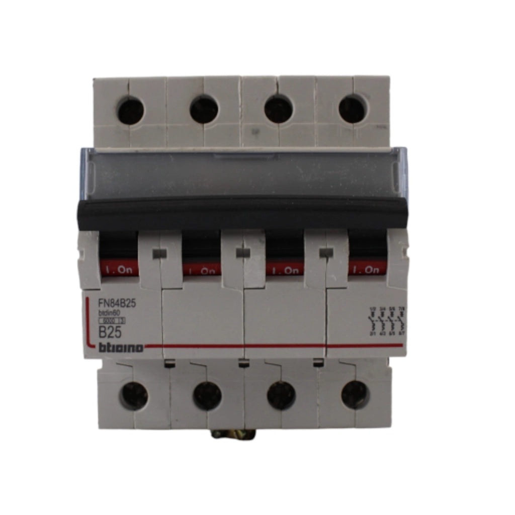 Interruttore magnetotermico 4 poli 4 moduli 25A 6KA curva B Bticino