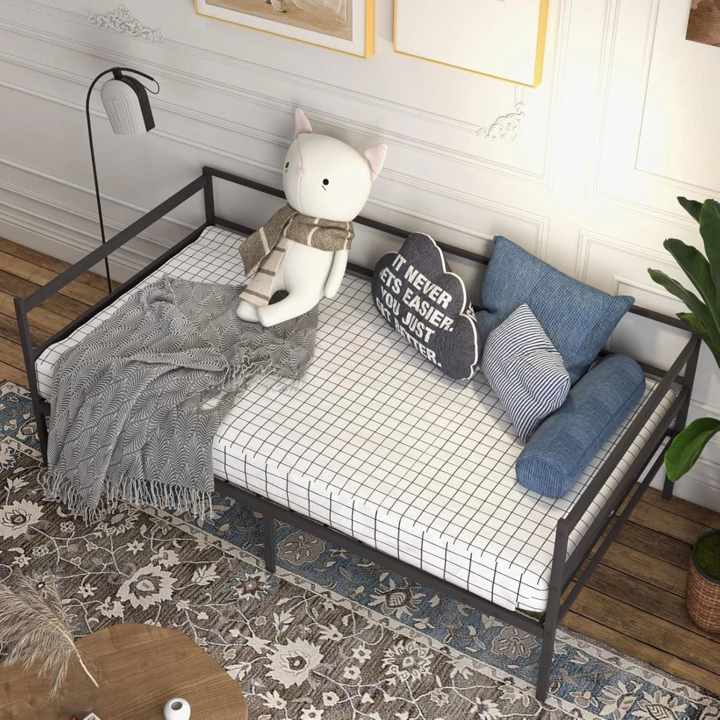Giantex Struttura per divano letto doppio in metallo, con supporto resistente a 16 doghe e spazio di archiviazione di 28 cm, divano letto salvaspazio per soggiorno, camera degli ospiti, facile