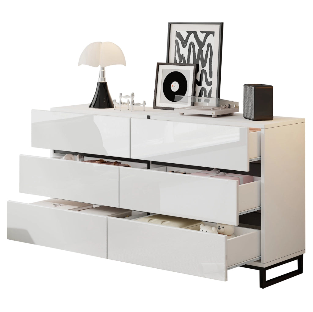 Credenza da soggiorno 140x39;5x78;5 cm con 6 cassetti; finitura lucida; truciolare e metallo; bianco e nero