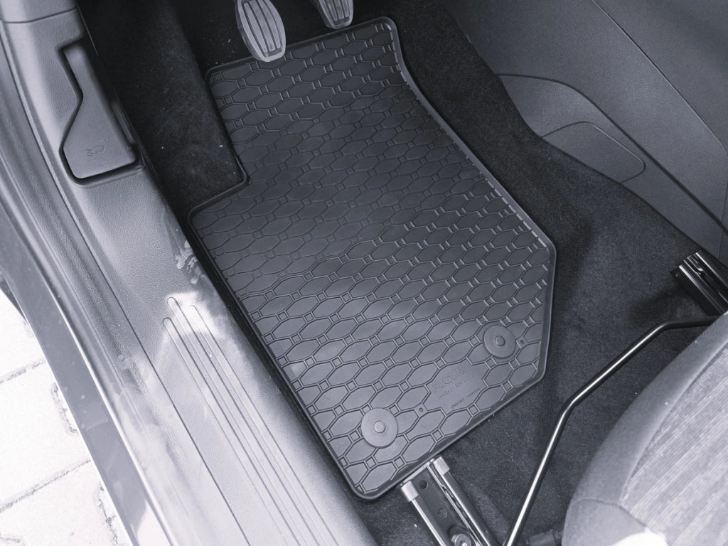RIGUM906103 , Tappeti per Auto Gomma per Jeep Avenger dal 2023- no modelli Hybrid e Elettrica