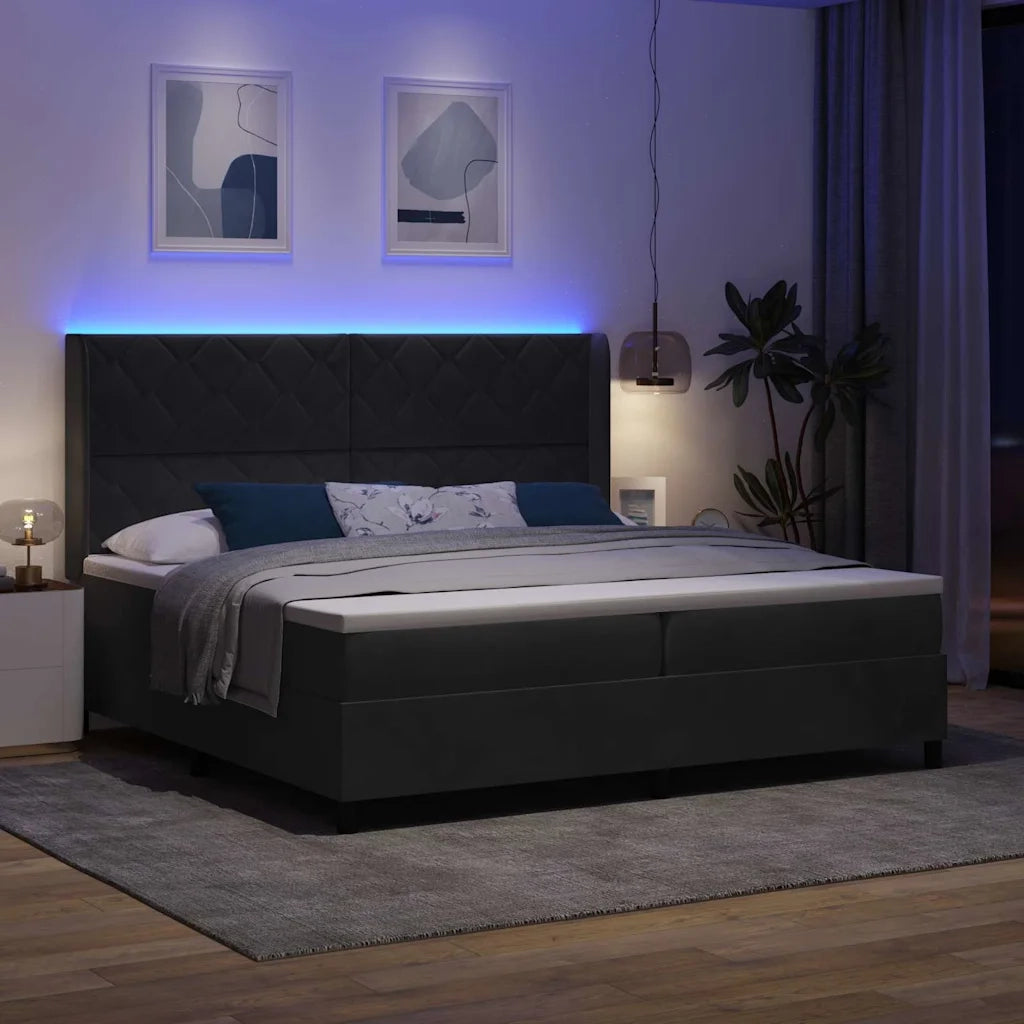 Letto a molle con strisce LED Nero 200 x 200 cm Velluto 3343942