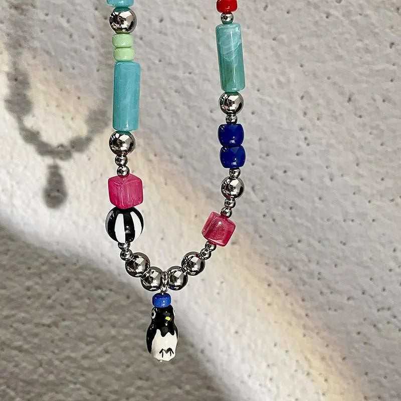 Collana estiva con grazioso pinguino, colorata e perline, realizzata a mano, regalo di compleanno per donna