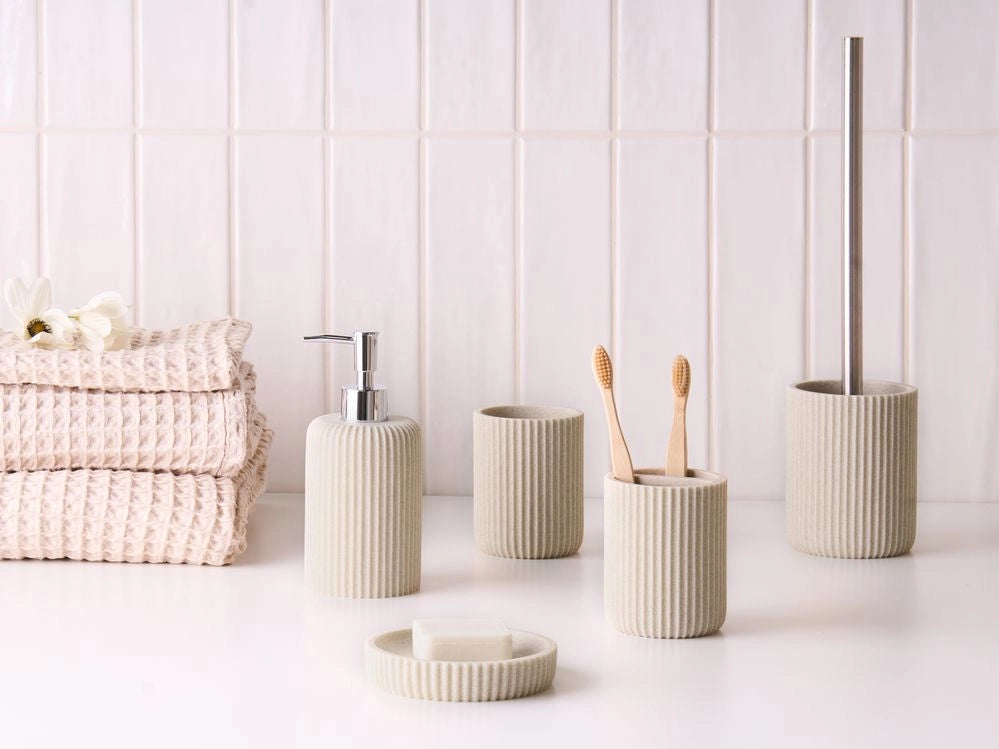 Set di 5 accessori in poliresina beige chiaro per il bagno stile elegante semplice