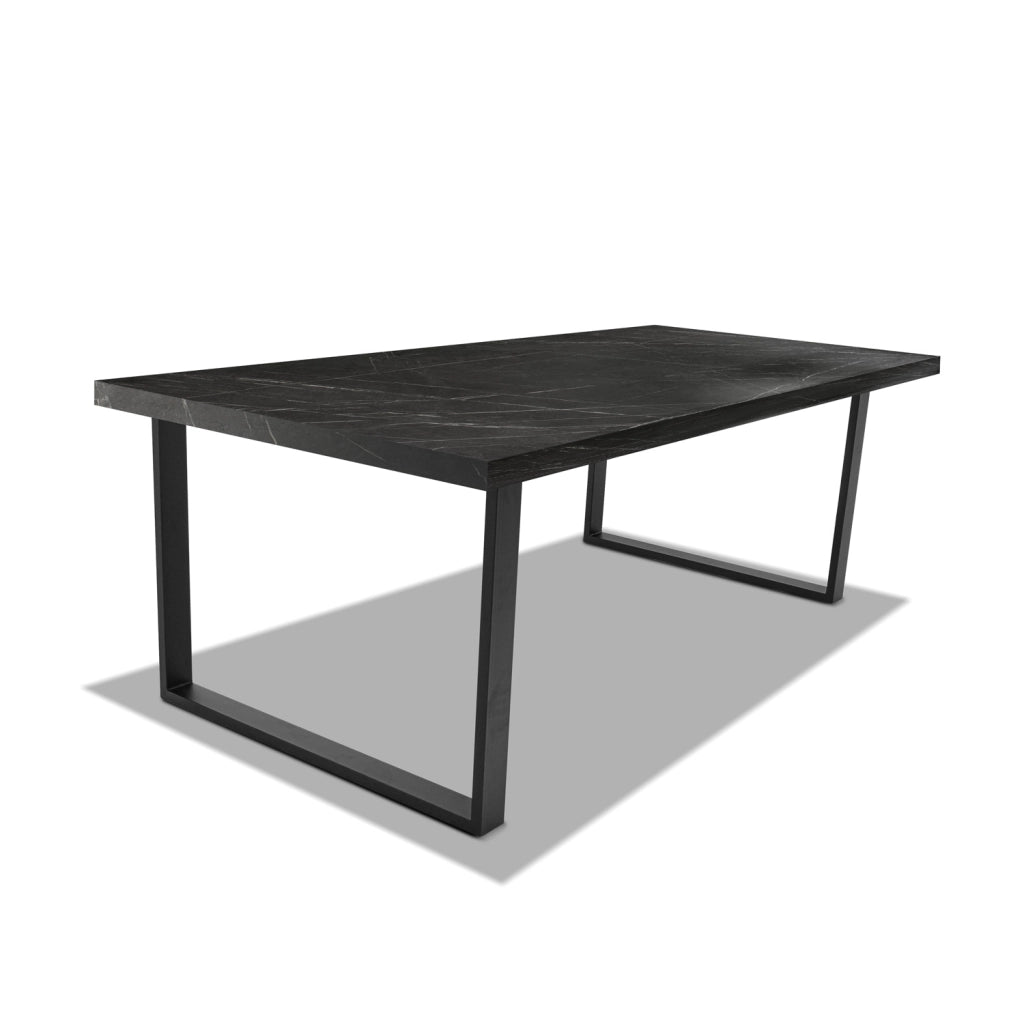 Tavolo da pranzo in legno e metallo con piedi quadrati neri - 220x100 cm