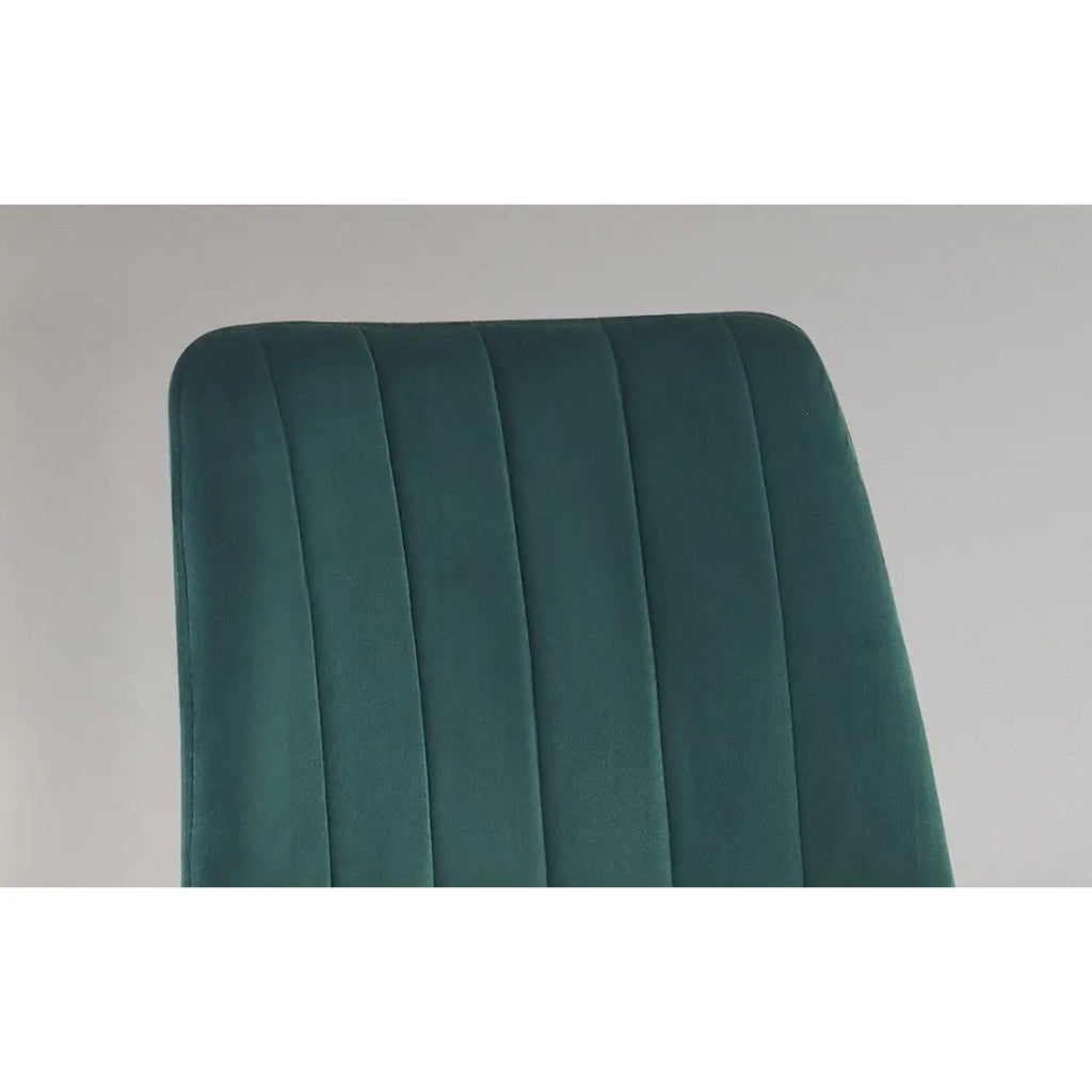 Sedia BRUCE – Velluto verde – Piedi in metallo nero – H86 x L45 x P55 cm