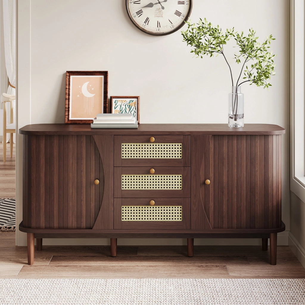 Credenza con 2 Ante Scorrevoli; 3 Cassetti in Rattan; Ripiani Regolabili e Piano Arrotondato; 140;5??40??76 cm; Naturale