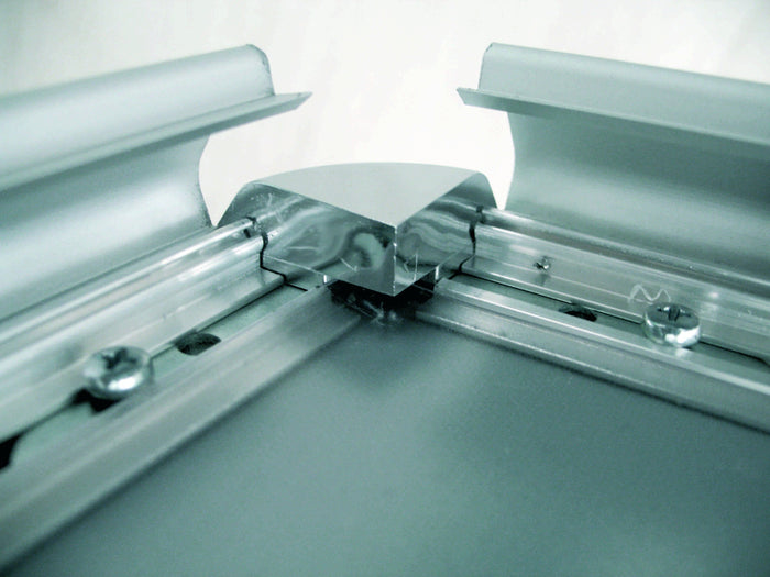 Cornice a scatto 70 x 100 profilo 25mm angolo vivo