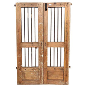 Porta in legno marrone con finitura artigianale, 98x3x175 cm (altezza).