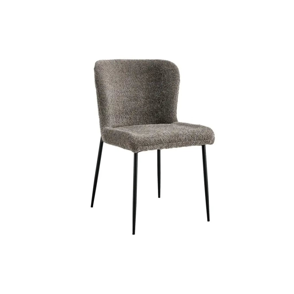 Sedia rivestita in Bouclé per sala da pranzo colore Sabbia. Collezione LISE