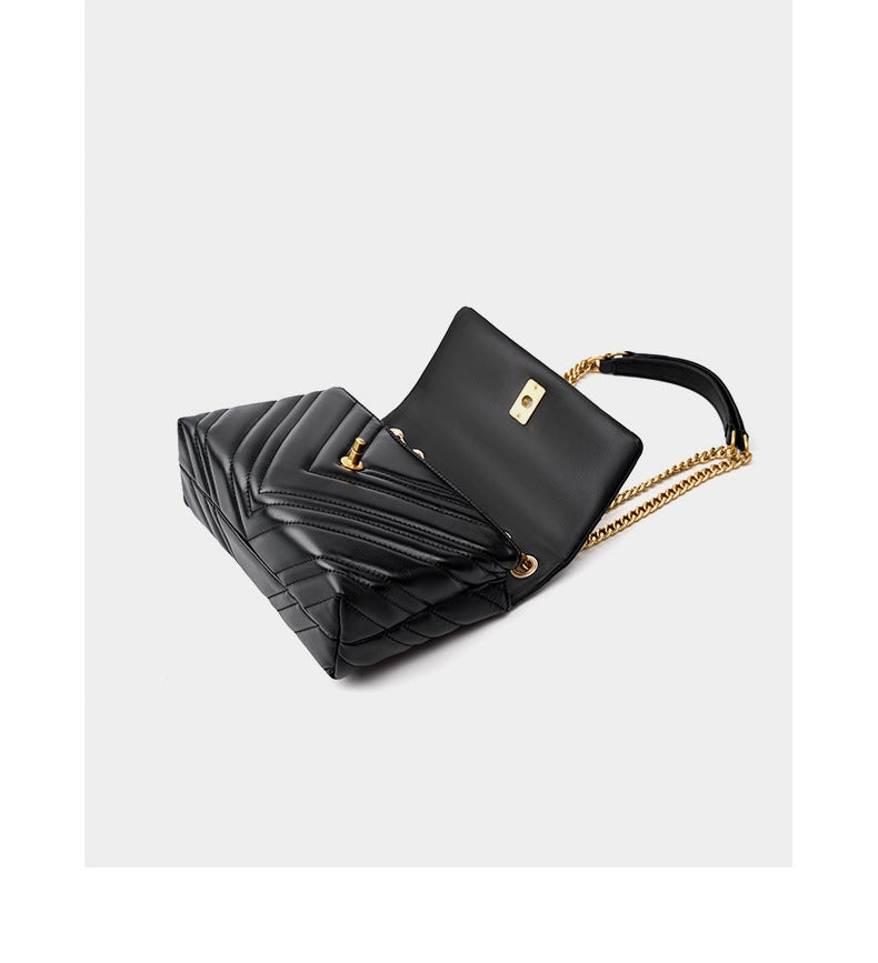 Borsa quadrata da donna in vera pelle nera con catena