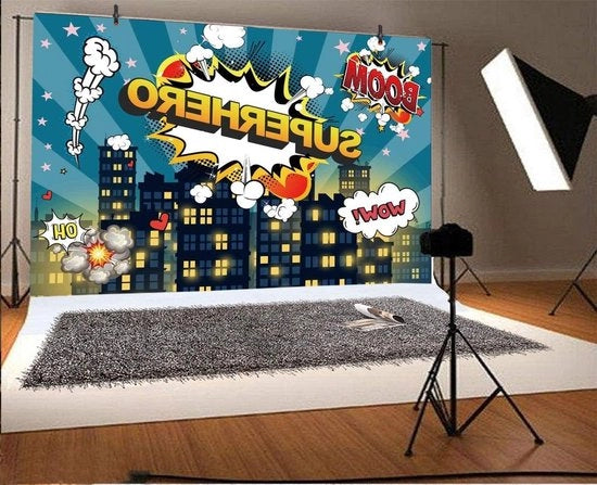 Bacheca di Supereroe 25x18m - Storia a Fumetti Città Notte Scena - Fotografia di Supereroe - Banner di Compleanno Ragazzo Bambino Festa - Doccia Bambino Studio di Ripresa Video YouTube Requisiti di Scena