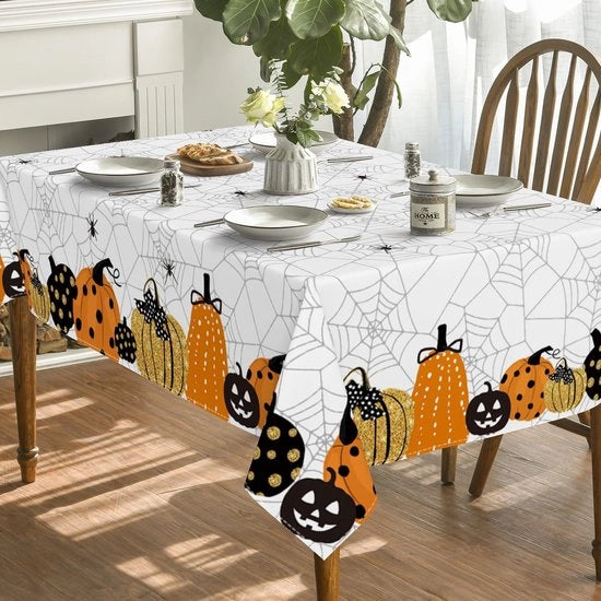 Tovaglie da tavola Halloween 100 x 140 cm, con tema Jack-O-Lantern, ragnatele e atmosfera spettrale per decorazione di feste, picnic e cena.