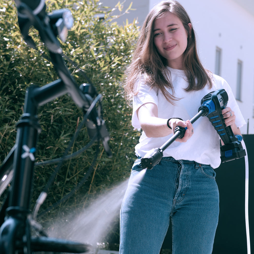 AR BLUE CLEAN Idropulitrice Portatile a Batteria (18 V) BC250 DSS con Dual Speed System