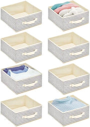 Set di archiviazione a struttura quadrata con apertura superiore per tessuti, abbigliamento, accessori, giocattoli e caravan, naturale con strisce cobalto.