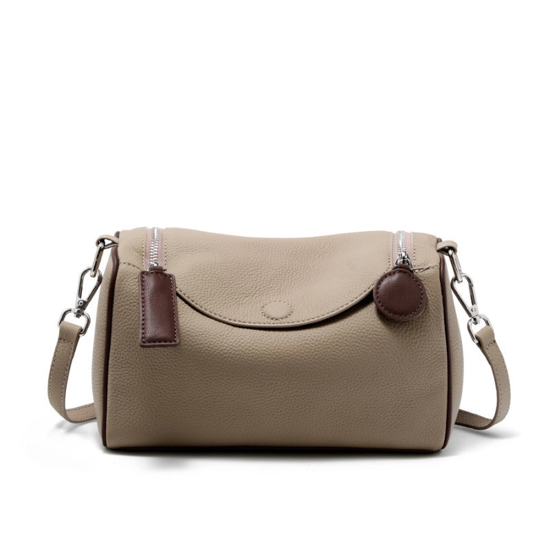 Borsa a tracolla da donna in vera pelle, colore grigio.