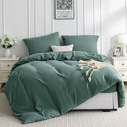 Set di coperte da letto 220x240 cm in verde scuro, 100% cotone lavato, comprensivo di coperta da letto con chiusura a righello e 2 cuscini in cotone 80x80 cm, certificato Oeko-Tex
