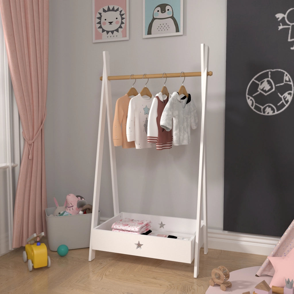 Stand Appendiabiti 'Laxe' per Cameretta a Misura di Bimbi - Bianco/Naturale [en.casa]