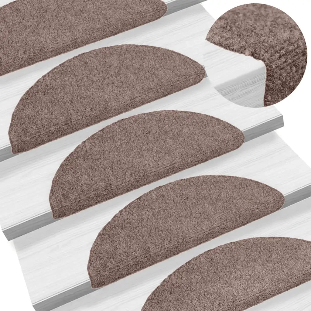 Tappetini per scale autoadesivi 5 pz 56x17x3 cm Marrone Chiaro Semicircolari 149674