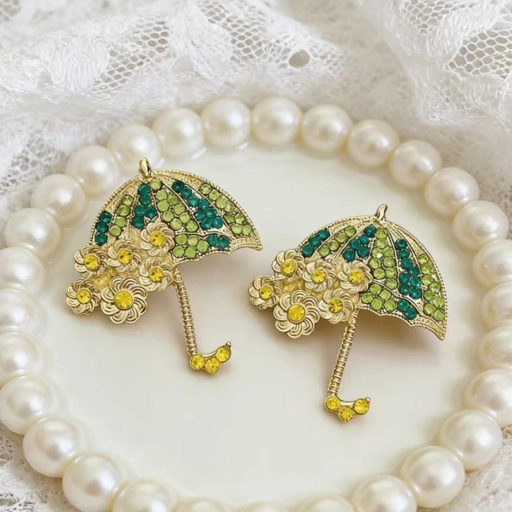 Orecchini a forma di ombrello con strass sfumati, dal design di nicchia e dallo stile vintage, giovani e graziosi.